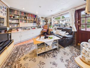 SITTING ROOM- click for photo gallery